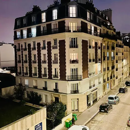 Maridor Porte De Versailles Apartment
